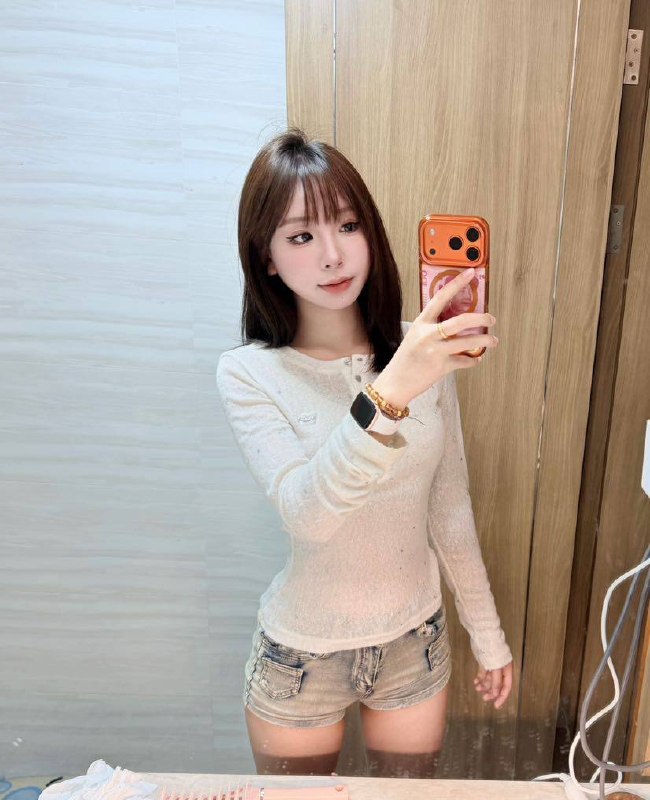少女感、大长腿、清纯、甜美