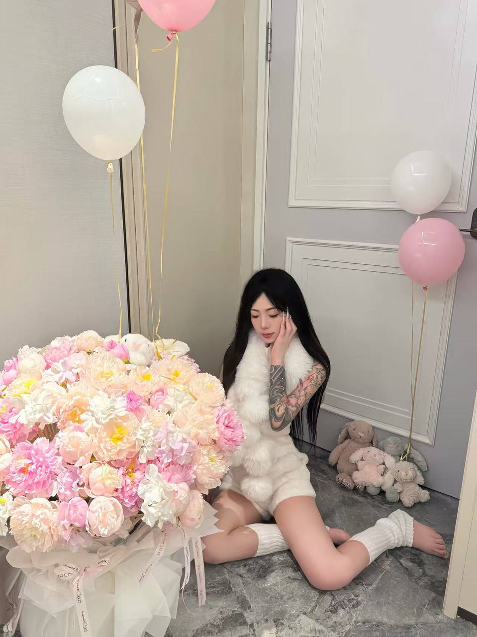 少女感、姿势多、清纯、甜美