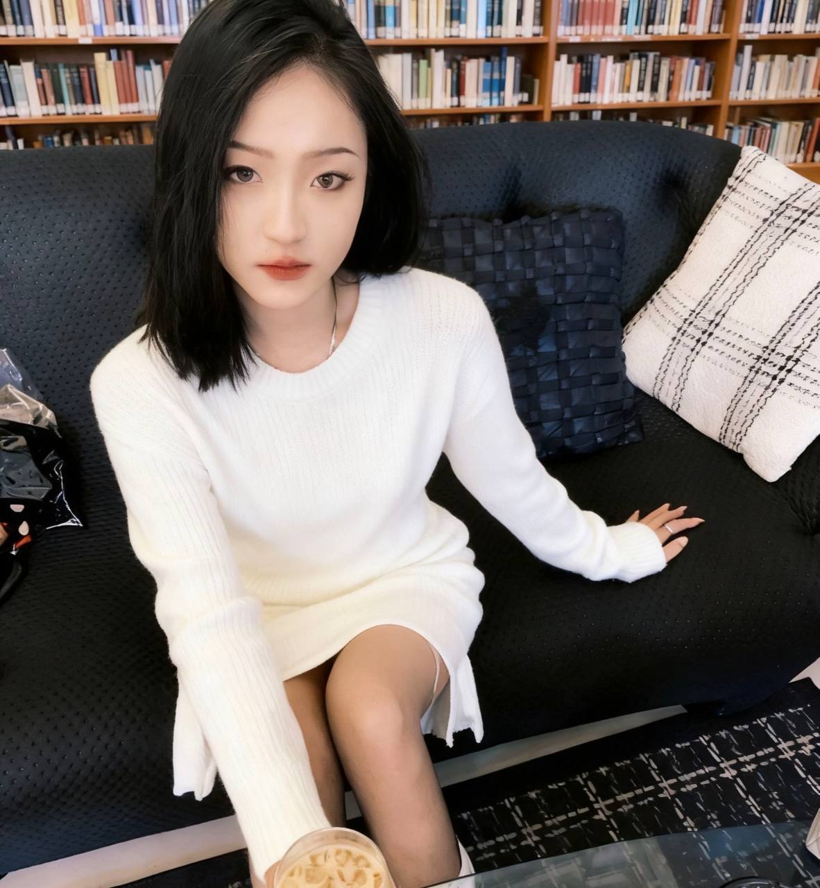 无毛粉嫩、声音甜美、主动热情、无毛
