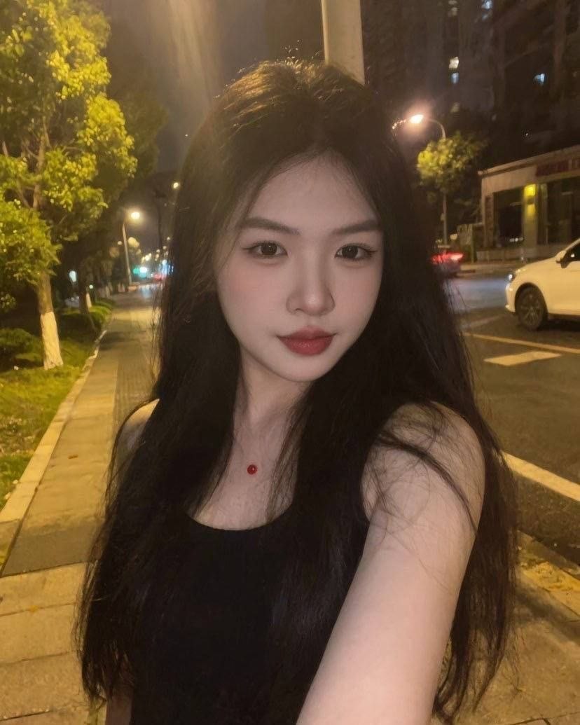 少女感、丝袜、制服诱惑、乖巧