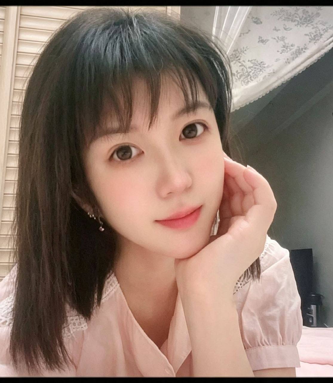 御姐、大长腿、清纯、甜美