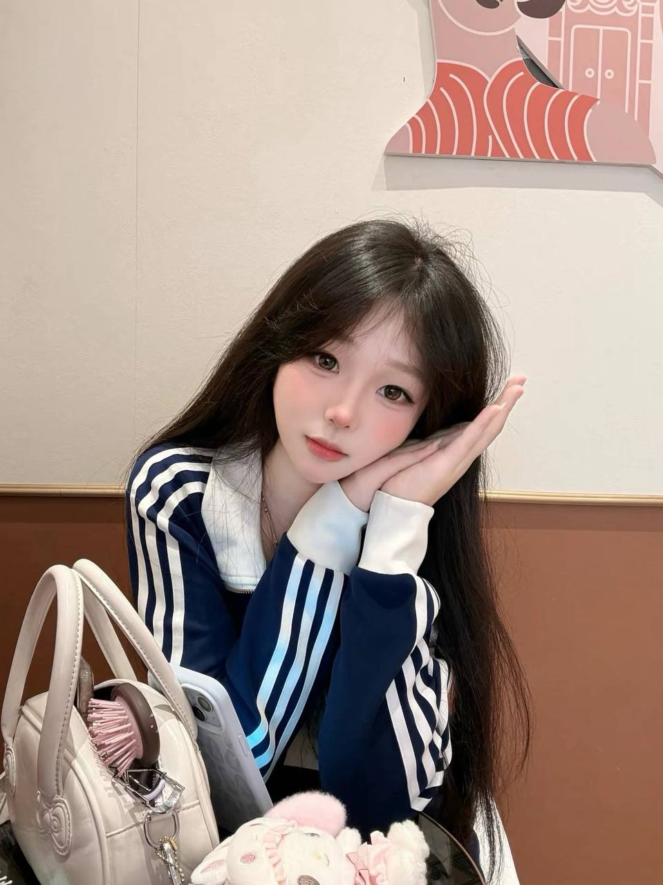 少女感、大长腿、清纯、甜美