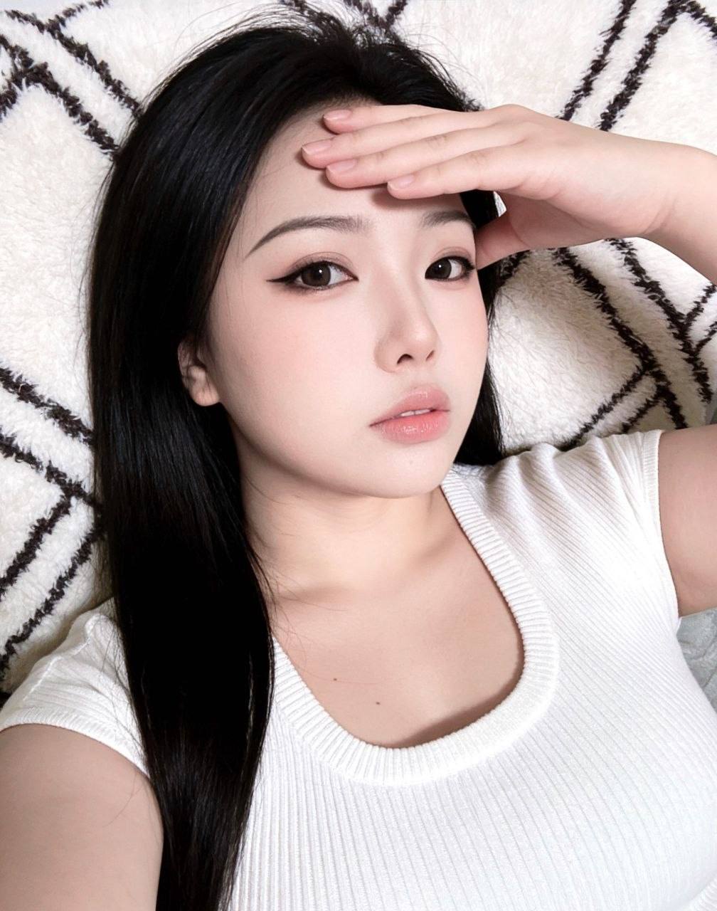 肉感白皙、制服诱惑、清纯、甜美
