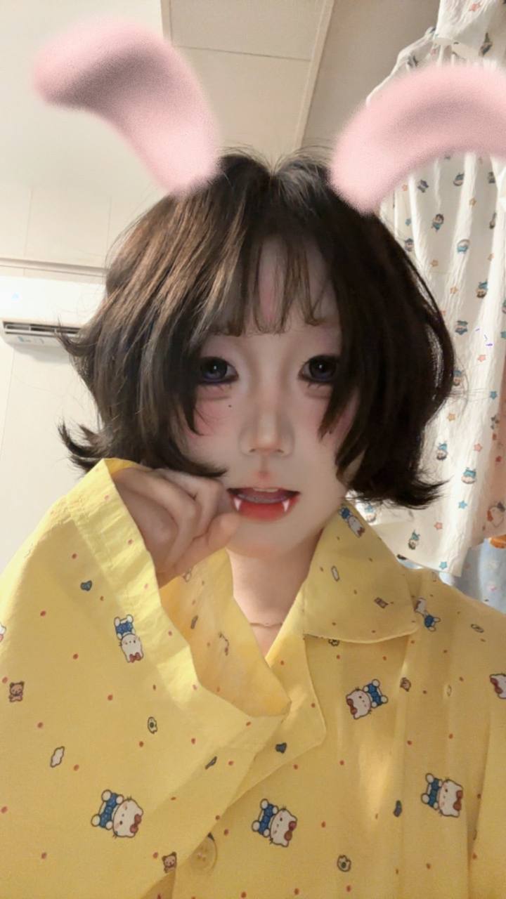制服丝袜、乖巧健谈、清纯、甜美（太原市、山西省）资料图片第 5 张