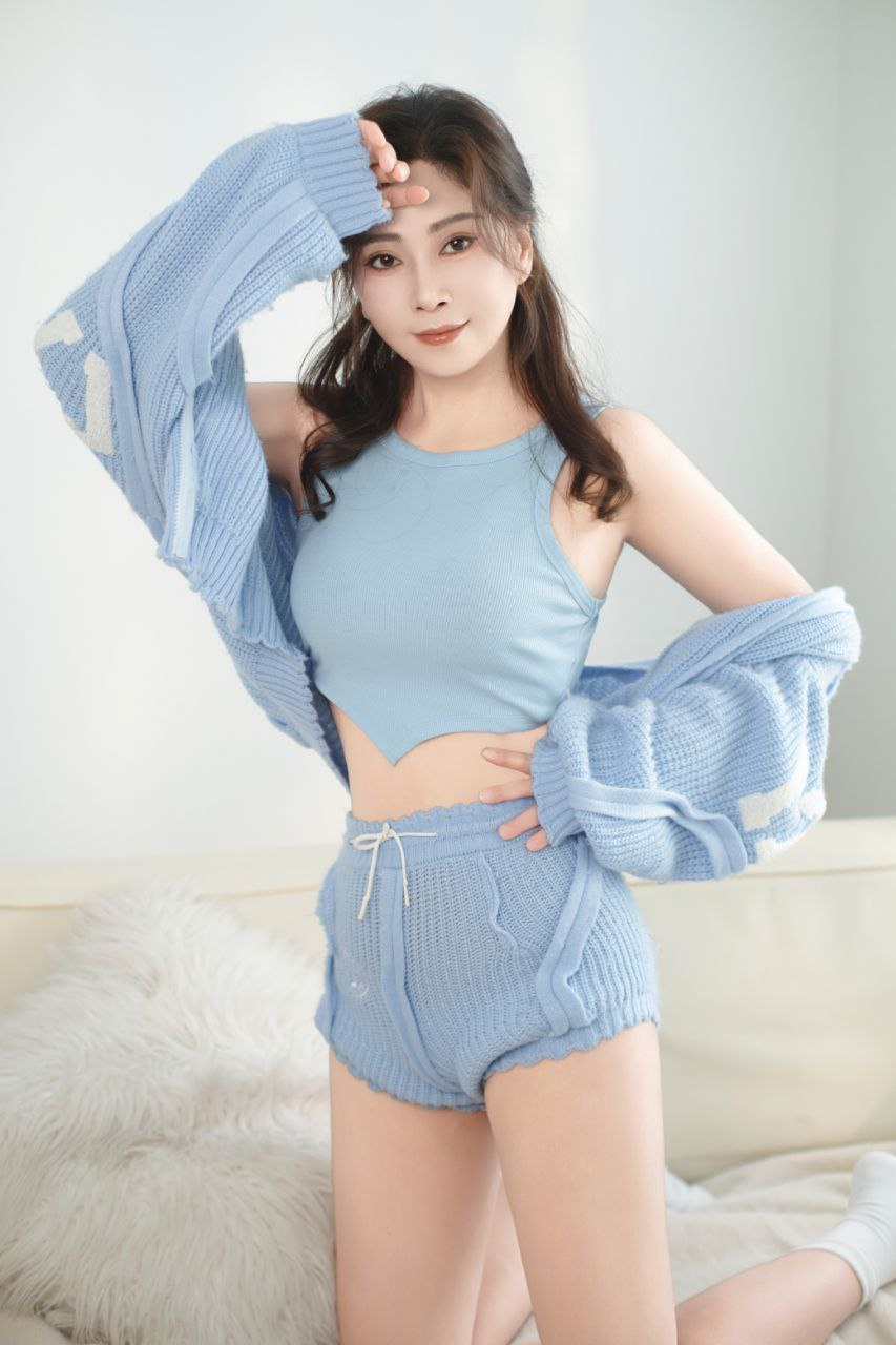 服务系、清纯、甜美（江苏省、苏州市）资料图片第 2 张