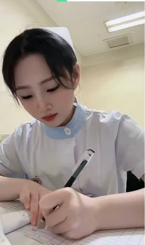 少女感、大长腿、丝袜、声音甜