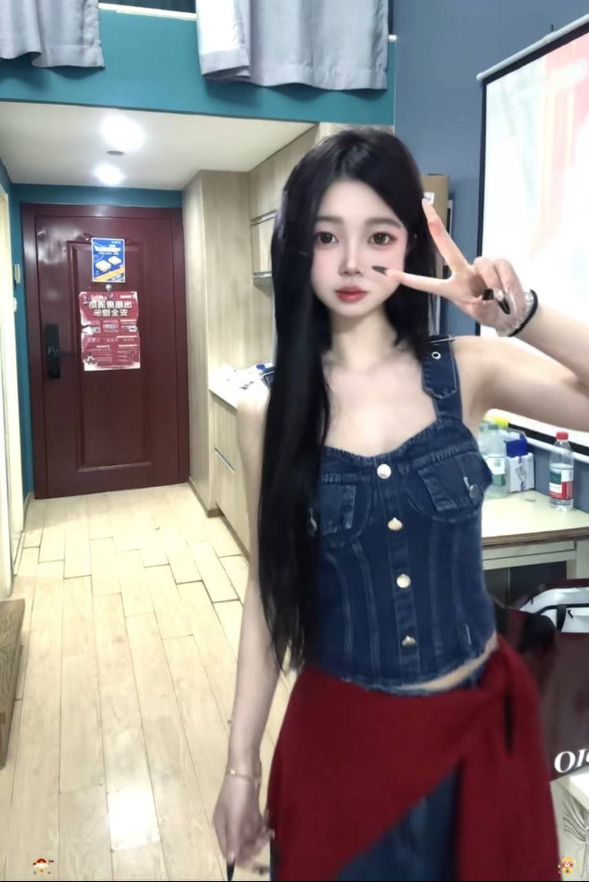 少女感、热情、服务好、身材好