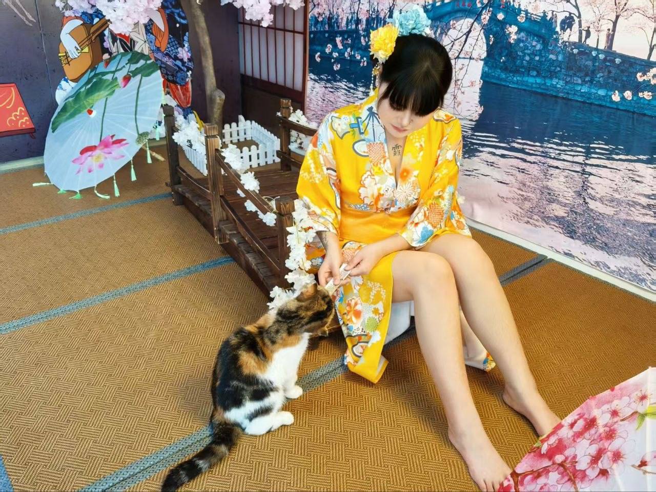 性格开朗、主动热情、身材火辣（内蒙古自治区、呼和浩特市）资料图片第 3 张