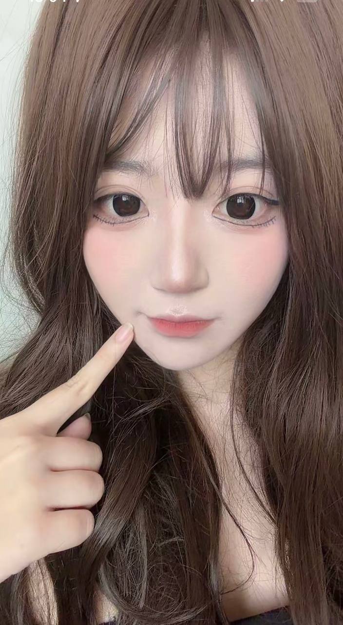少女感、女友感、制服诱惑