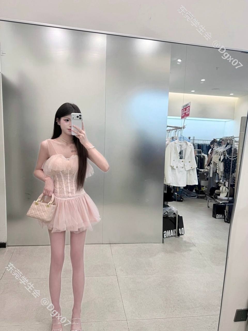 清纯可爱、敏感易高潮、配合度高、制服诱惑（东莞市、广东省）资料图片第 2 张