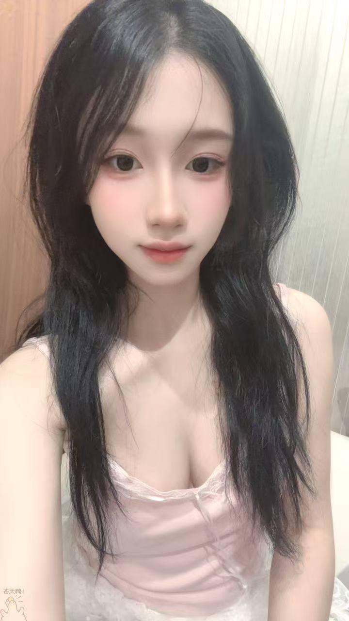丝袜制服、女友体验、清纯、甜美（广东省、深圳市）资料图片第 4 张