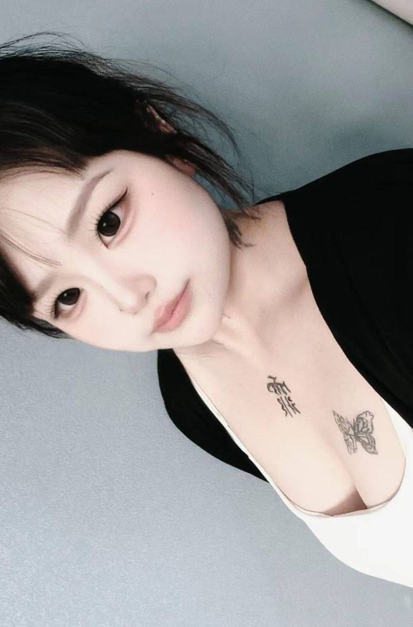 性格开朗、主动热情、身材火辣（内蒙古自治区、呼和浩特市）资料图片第 2 张