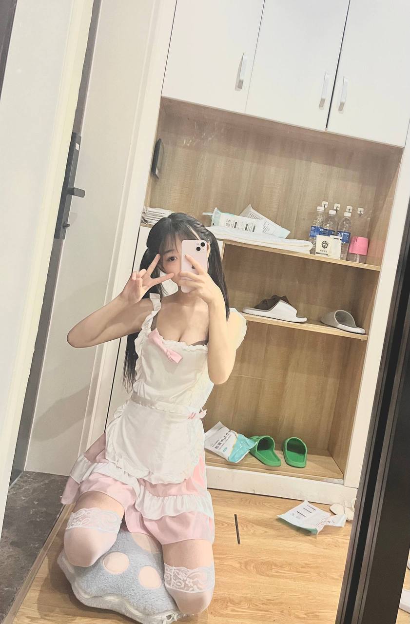 邻家小妹、身材苗条、态度很好、女友感（内蒙古自治区、呼和浩特市）资料图片第 2 张