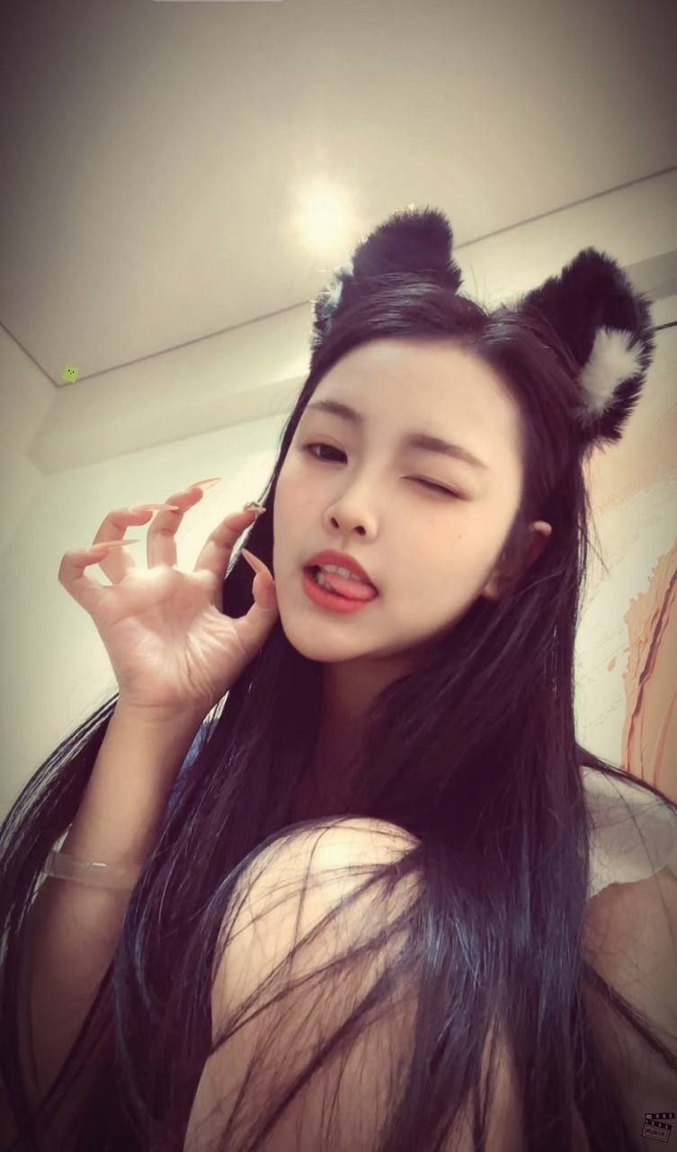 丰满、少女感、清纯、甜美