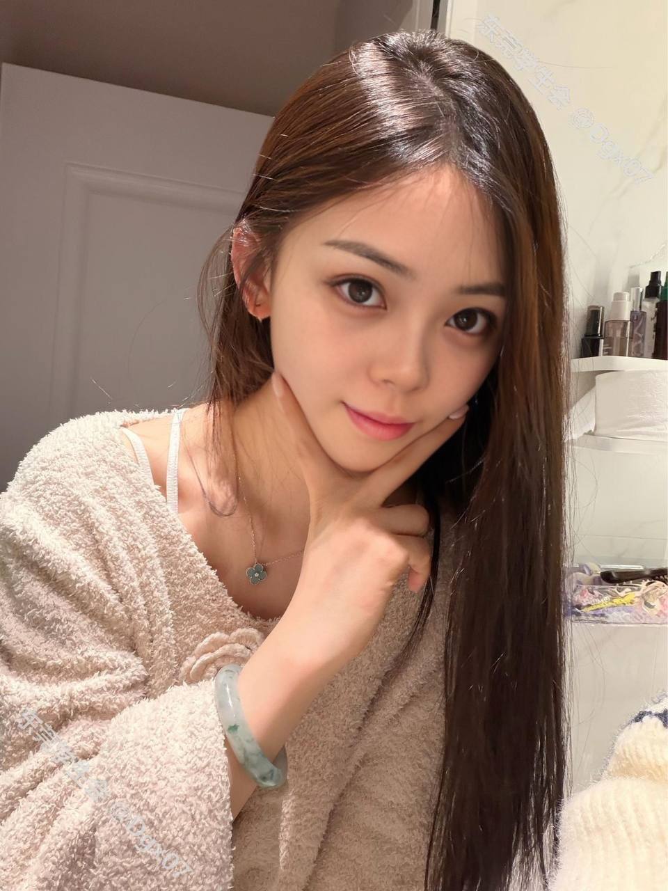 皮肤滑嫩、蜜桃臀、热情主动、花样多（东莞市、广东省）资料图片第 4 张