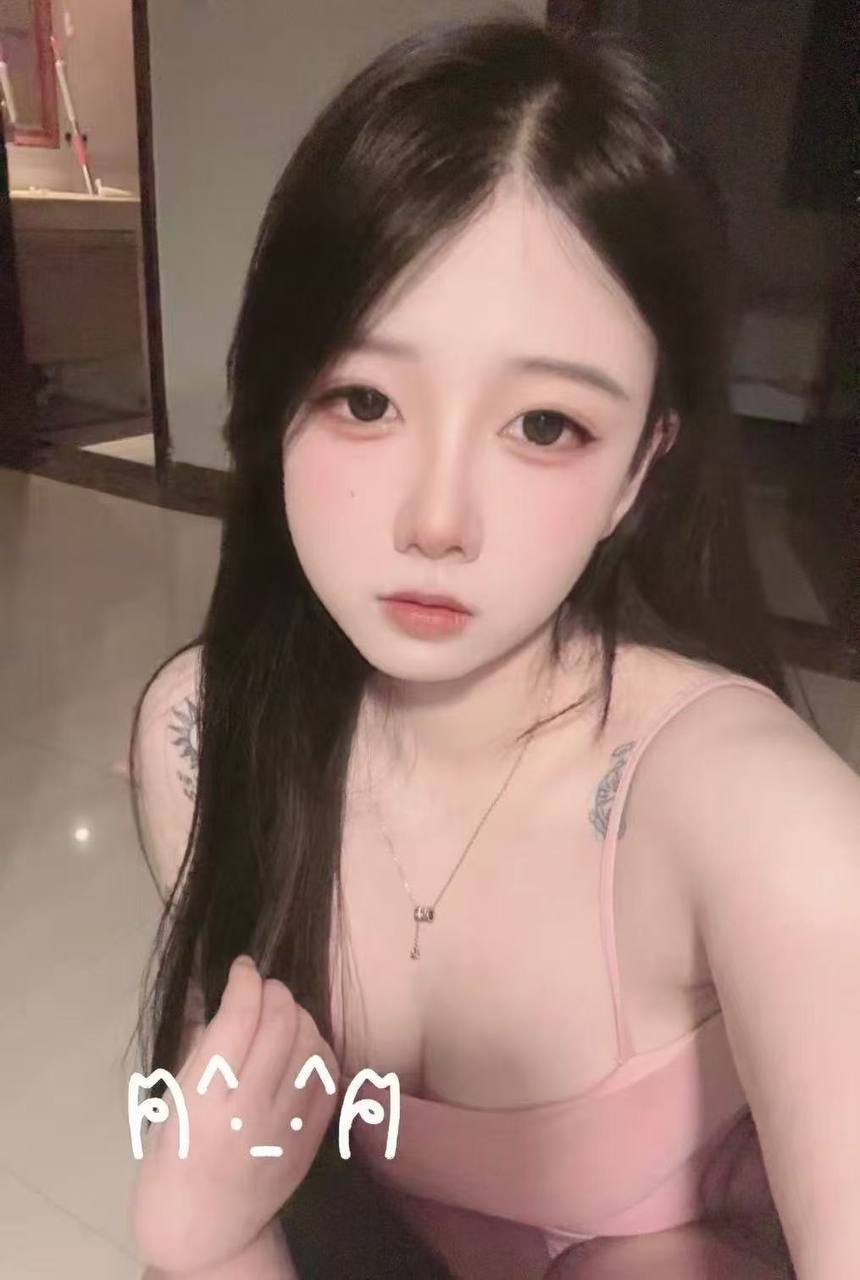粿潇、臀推、丝袜