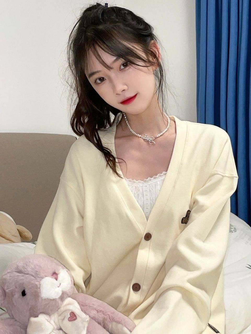 亲蛋蛋、丝袜制服、清纯、甜美（江苏省、苏州市）资料图片第 12 张