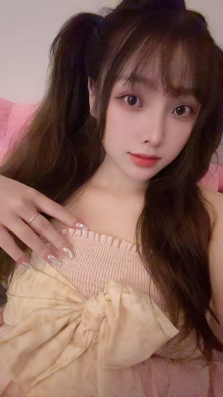 少女感、大长腿、清纯、甜美