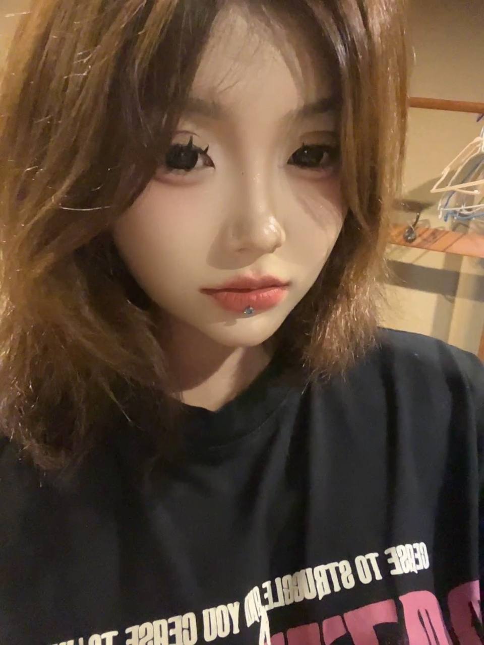 69、童颜、清纯、甜美（重庆市、重庆市）资料图片第 2 张