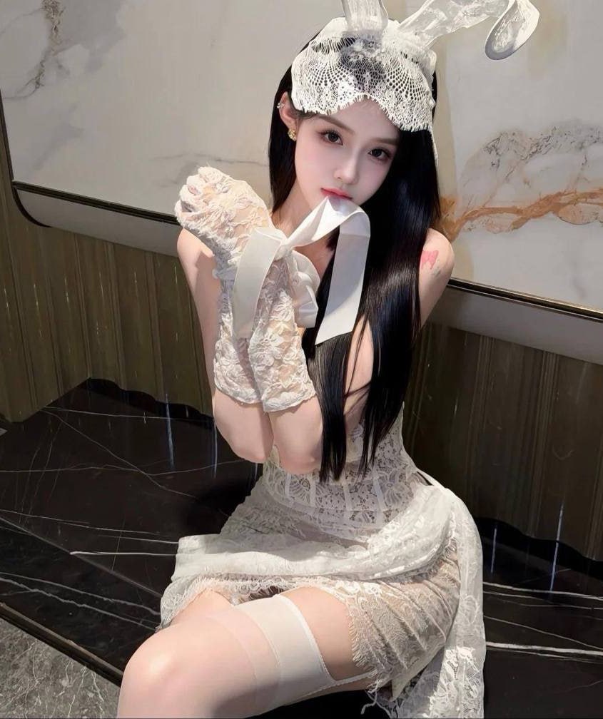 娇小玲珑、视频认证、清纯可人（上海市、上海市）资料图片第 6 张