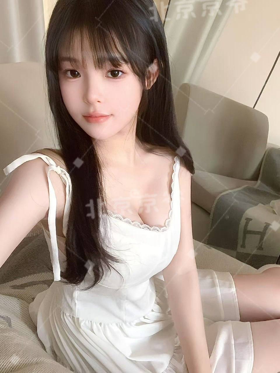 少女感、人照一致、三点粉、不催不事（北京市、北京市）资料图片第 15 张