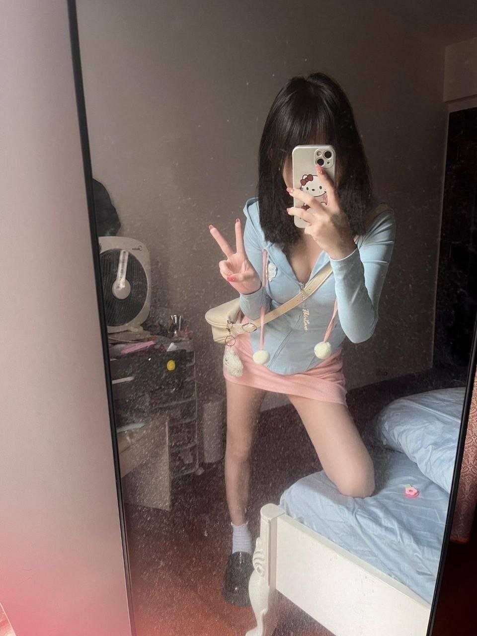 少女感、丝袜、制服风（广东省、深圳市）资料图片第 3 张