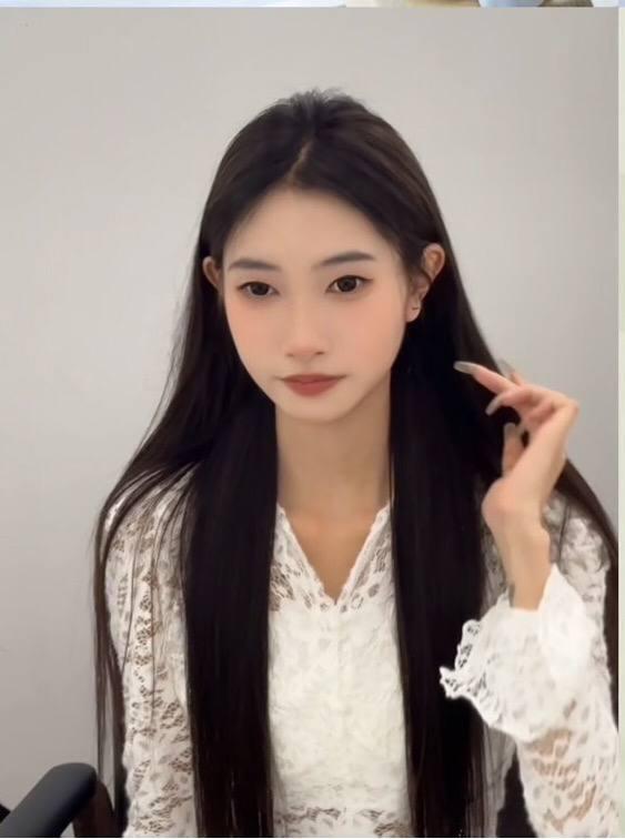 排骨精、颜值高、态度好