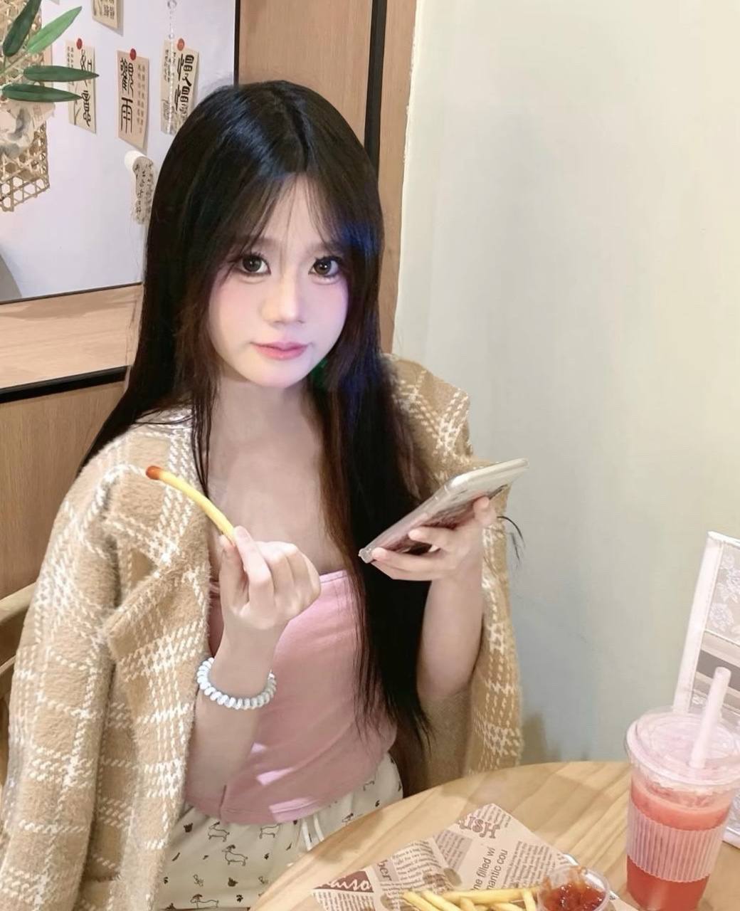 少女感、丰腴、打雷（宁波市、浙江省）资料图片第 1 张