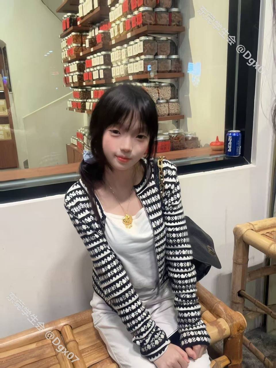 69、少女感、清纯、69式（东莞市、广东省）资料图片第 3 张