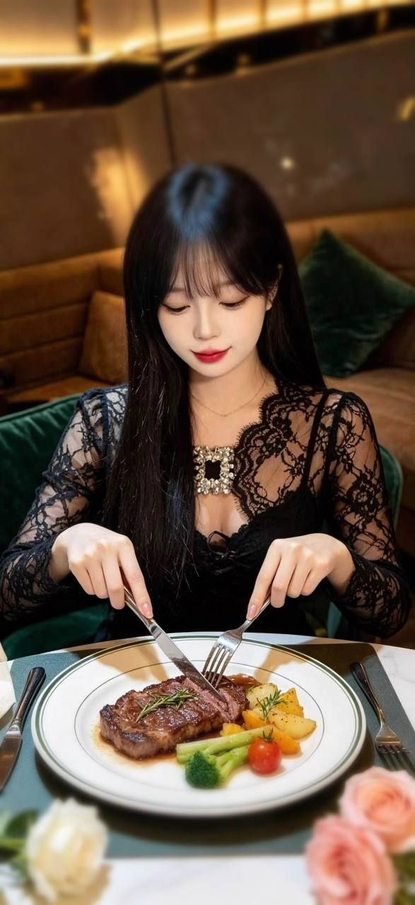 颜值嫩妹、细枝硕果、制服JK、清纯（重庆市、重庆市）资料图片第 2 张