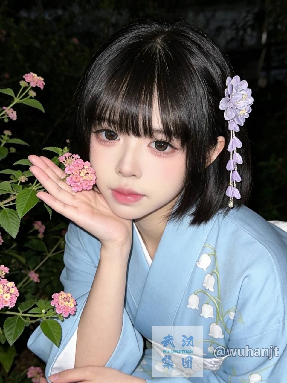 兼职学生、丝袜制服、清纯、甜美（武汉市、湖北省）资料图片第 1 张