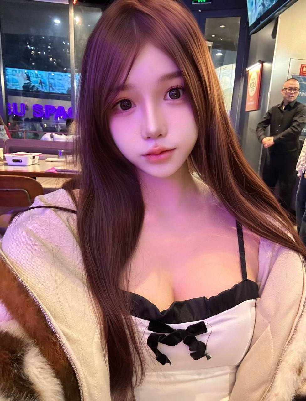 乖巧听话、丝袜制服、任君调教、清纯