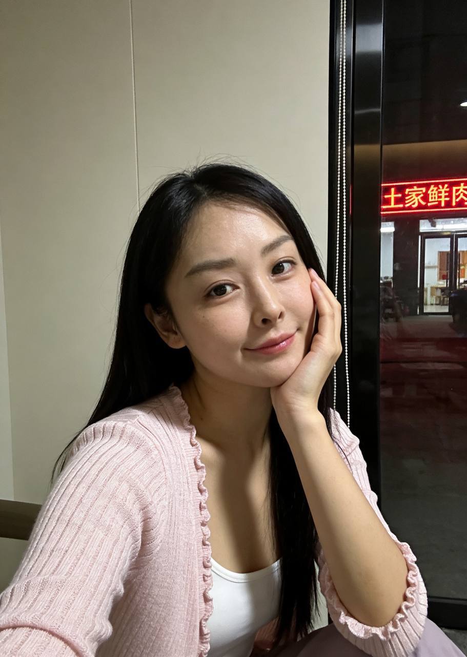 苗条、娇小、视频认证