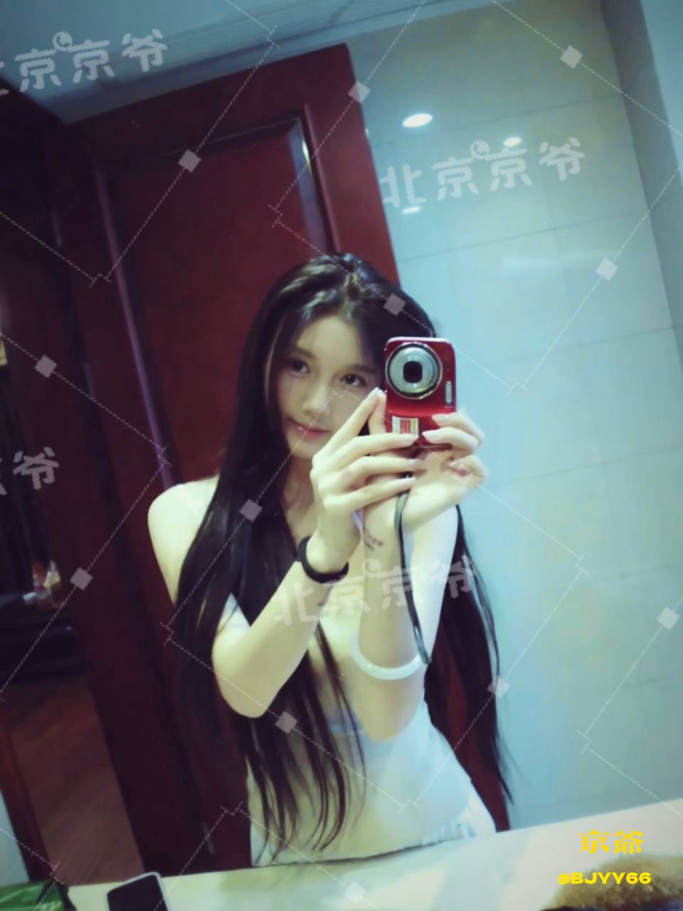 少女感、接吻、69、温柔（北京市、北京市）资料图片第 4 张