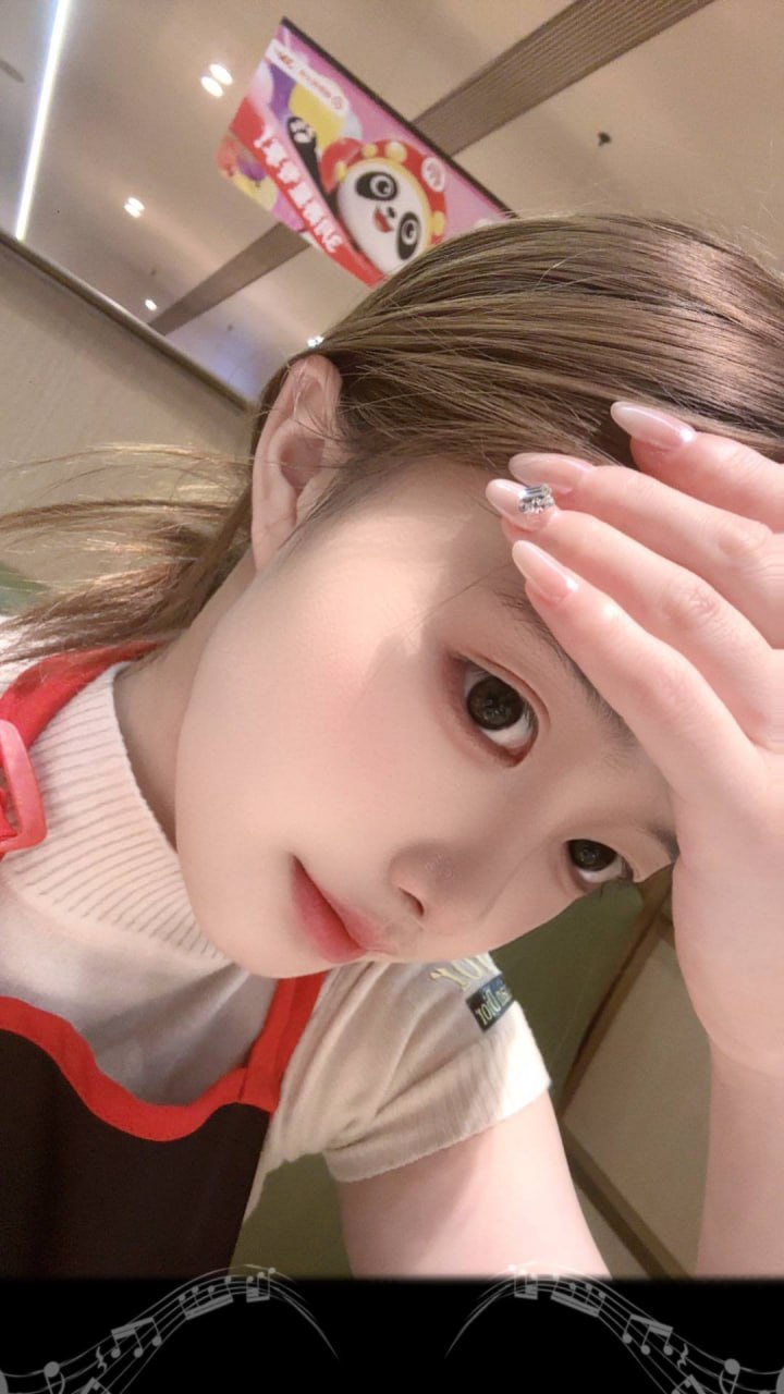 清纯、甜美、温柔