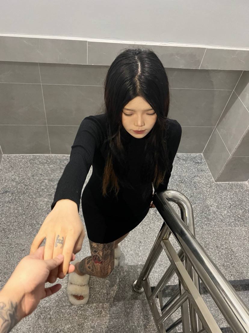 少女感、大长腿、清纯、甜美