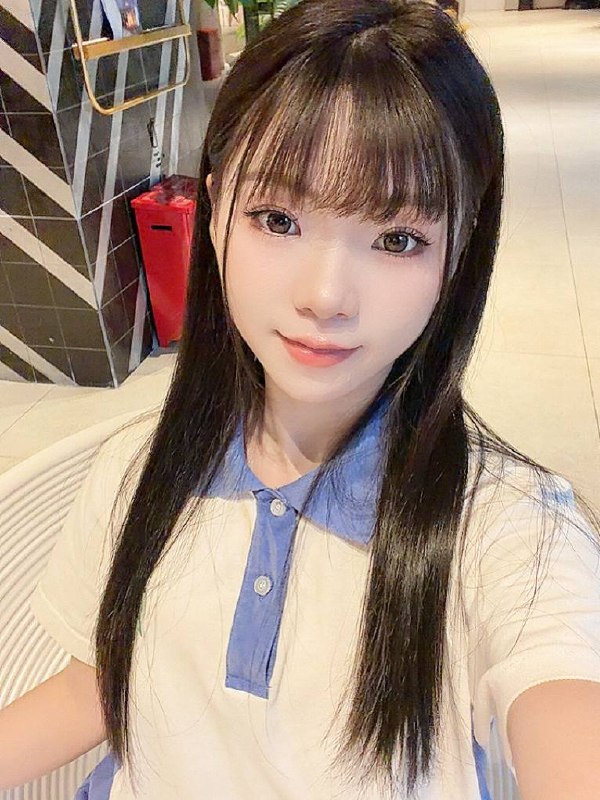69、丝袜制服、清纯、甜美（广东省、深圳市）资料图片第 3 张
