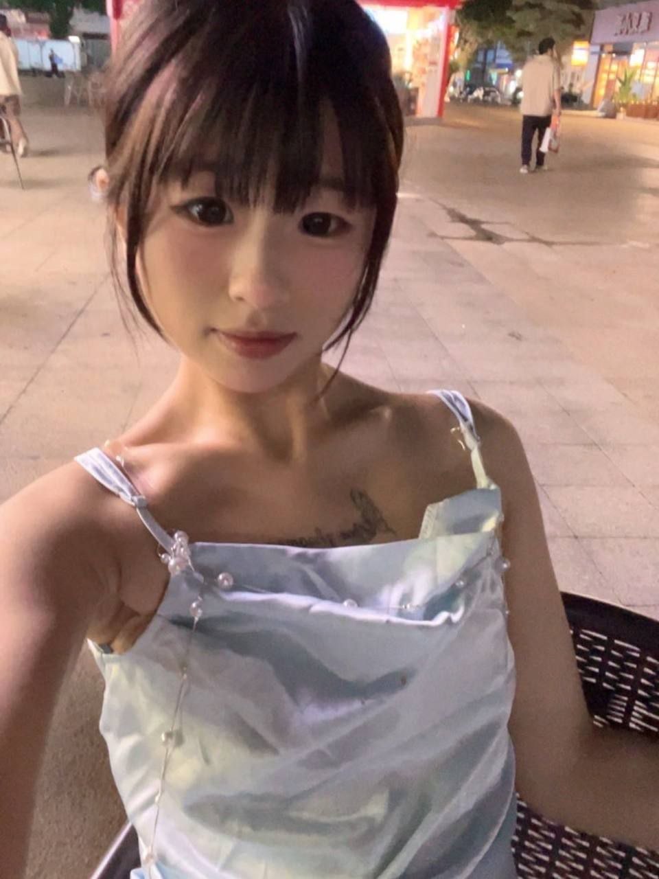 少女感、大长腿、清纯、甜美