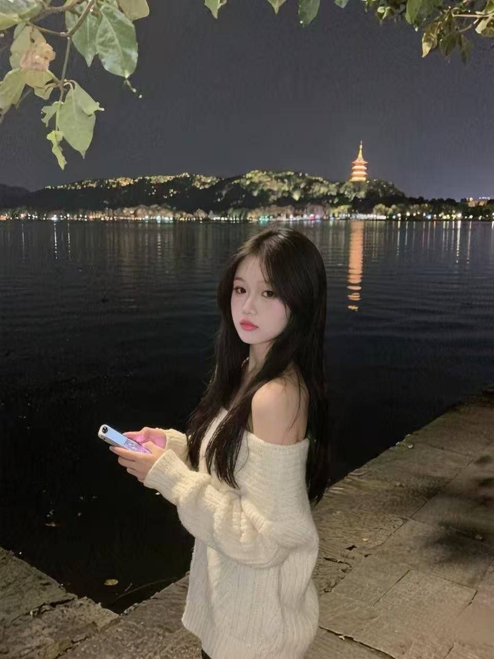 大长腿、少女感、包夜