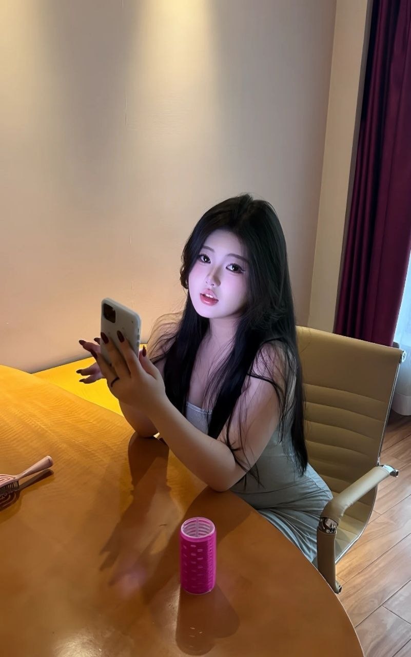 听话可人、可咸可甜、清纯、甜美