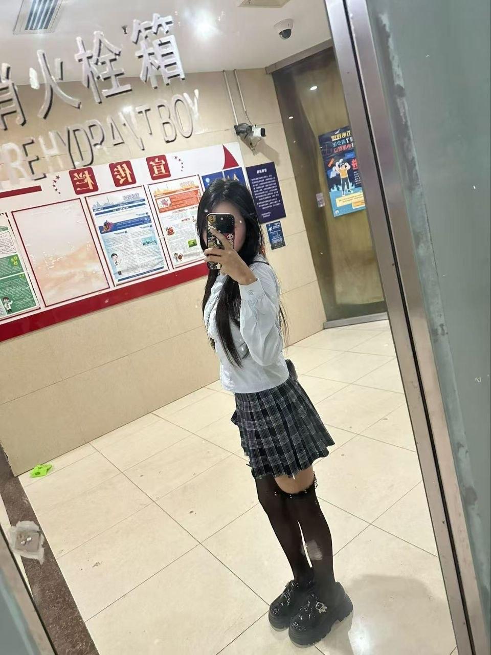 少女感、服务好、态度好、清纯（四川省、成都市）资料图片第 2 张