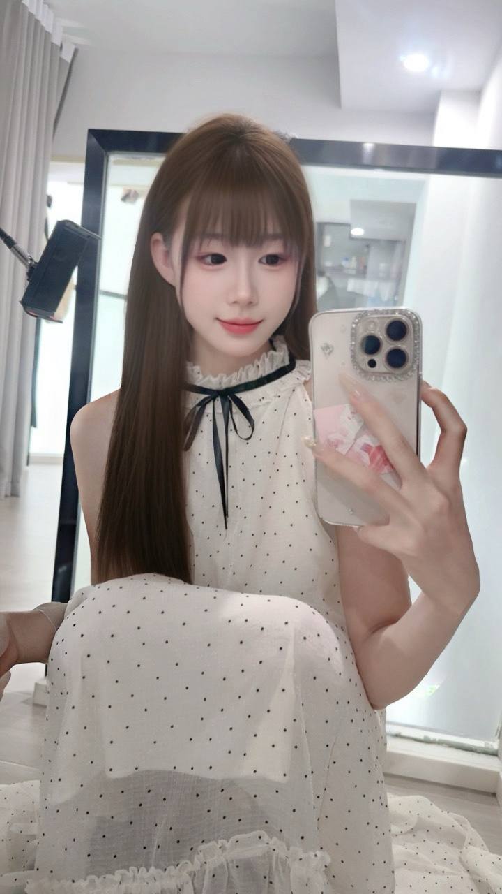 少女感、制服诱惑、逼紧水多、丝袜高跟（杭州市、浙江省）资料图片第 2 张