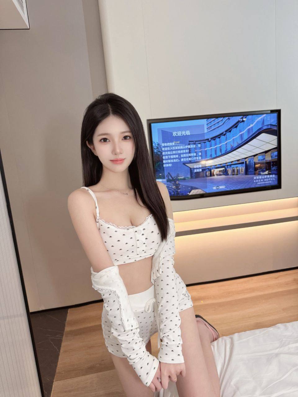 皮肤白皙、服务热情、不催钟、白皙粉嫩（东莞市、广东省）资料图片第 3 张