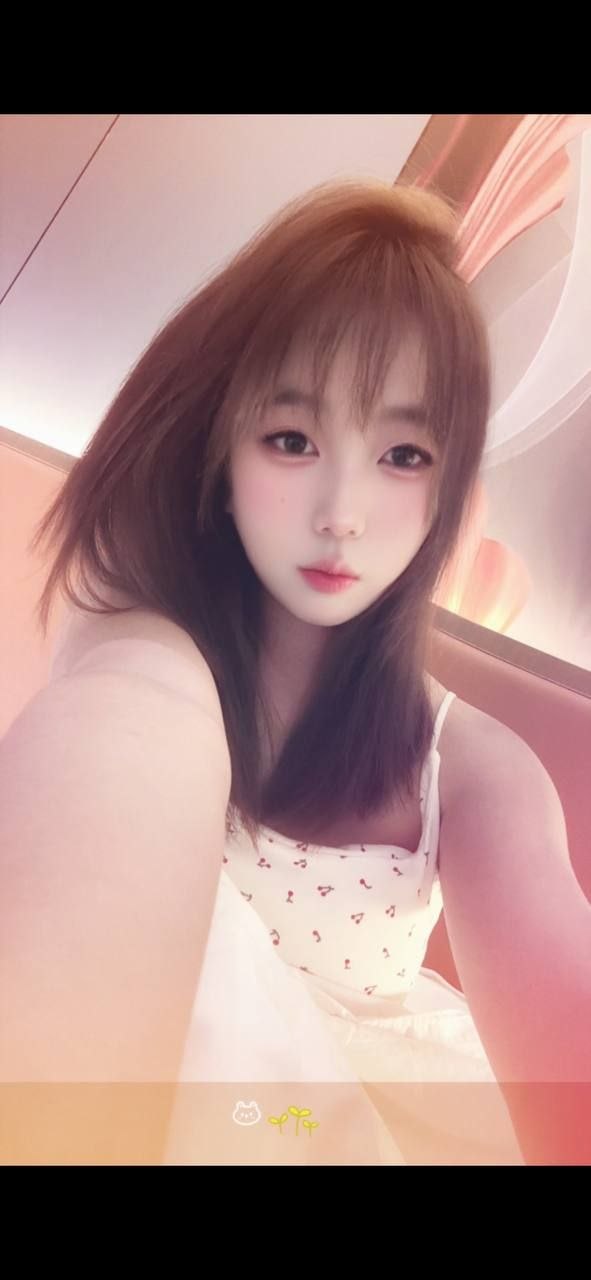 少女感、亲亲、清纯、甜美