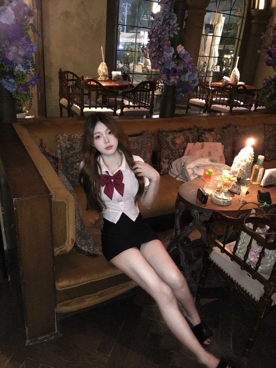 女友感、感觉系、丝袜制服、清纯（西安市、陕西省）资料图片第 3 张
