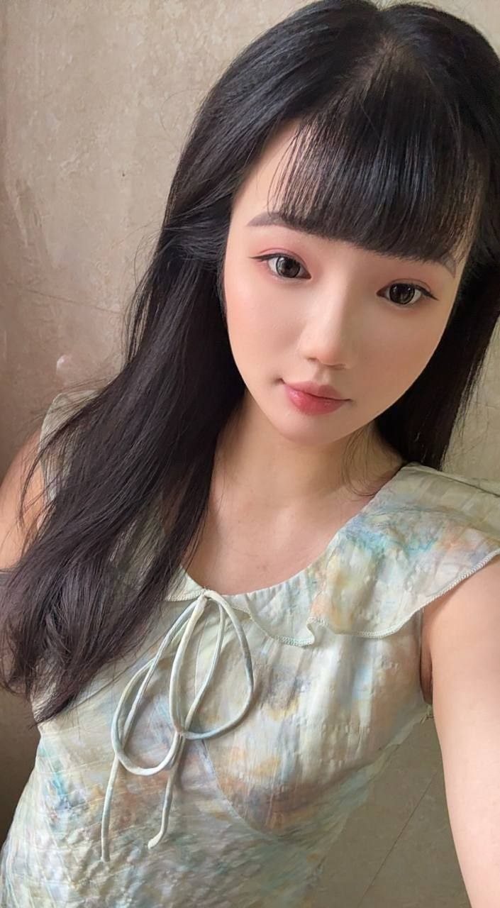 制服风、清纯、甜美、温柔（南京市、江苏省）资料图片第 5 张
