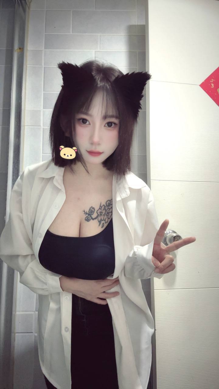 娇小、苗条、视频认证、真人认证（上海市、上海市）资料图片第 6 张