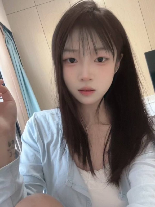 制服诱惑、声音甜美、可盐可甜、激情爱爱
