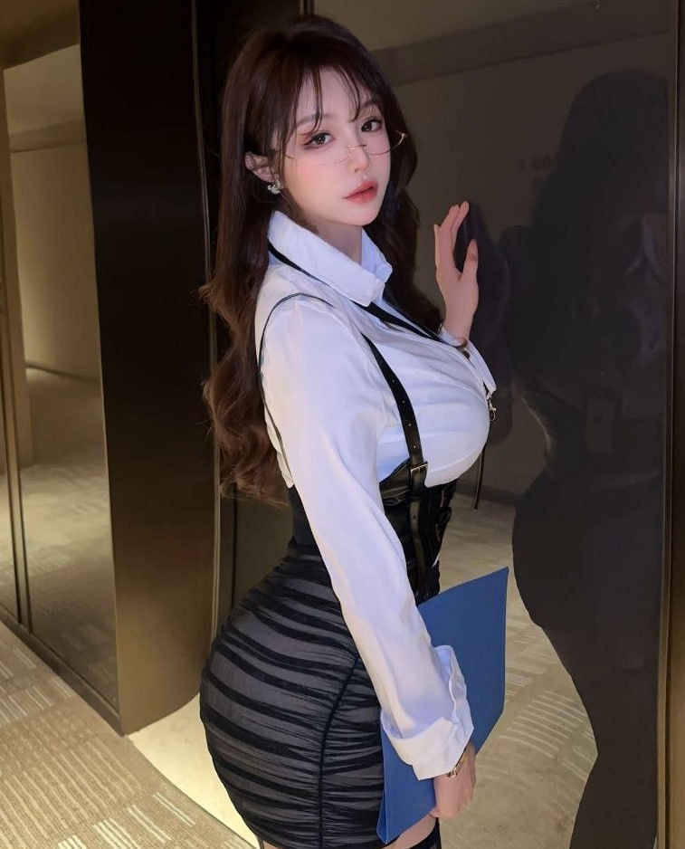 BB紧、水多人美、清纯、高挑（上海市、上海市）资料图片第 9 张