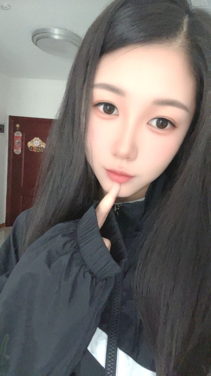 甜妹、腿控、服务系